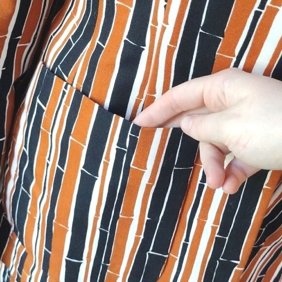 Vintage YSL Yves Saint Laurent Rive Gauche Striped Skirt and Blazer Suit Size 10 - Picture 14 of 16